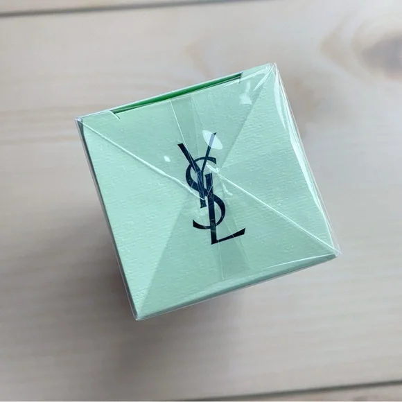 Yves Saint Laurent Pure Shots Y Shape Serum - Picture 2 of 6